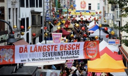 Klicken um zu vergrößern Dä längste Desch vun Kölle